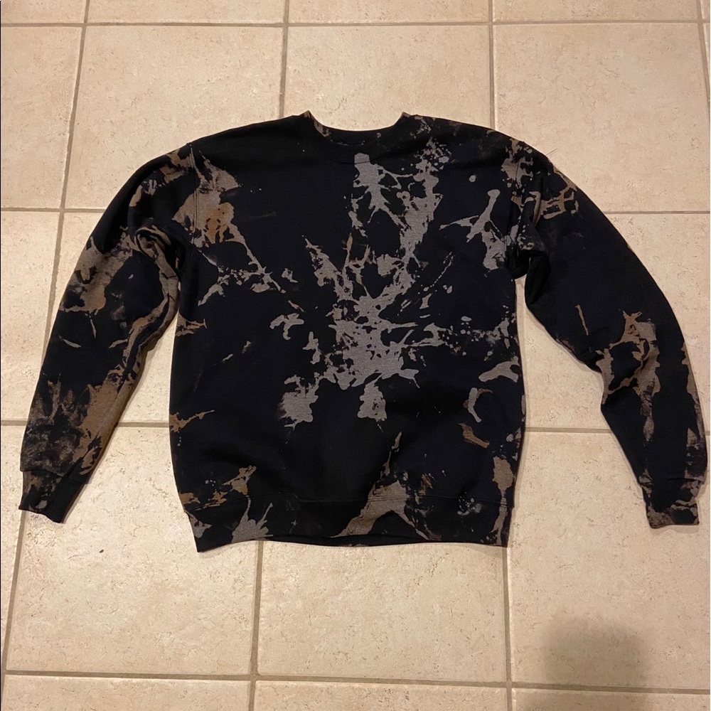 TIE DYE SWEATSHIRT